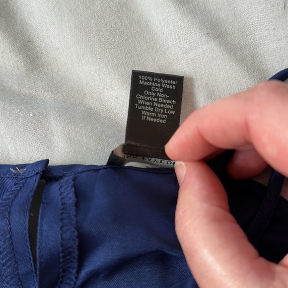 Ann Taylor Petite Halter Red Blue Blouse Size Medium - Picture 5 of 7